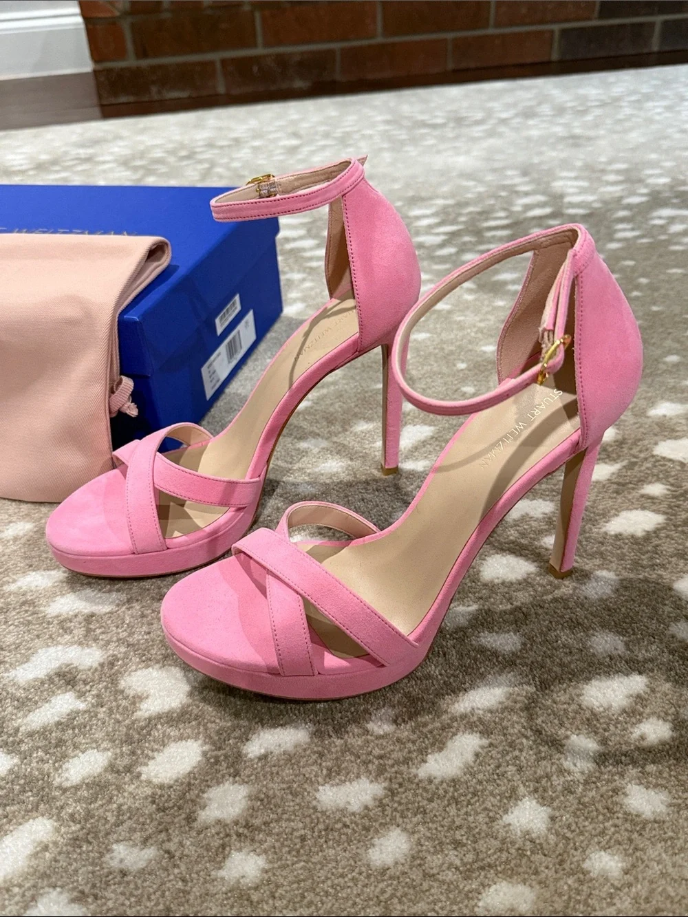 Stuart Weitzman elegant pink